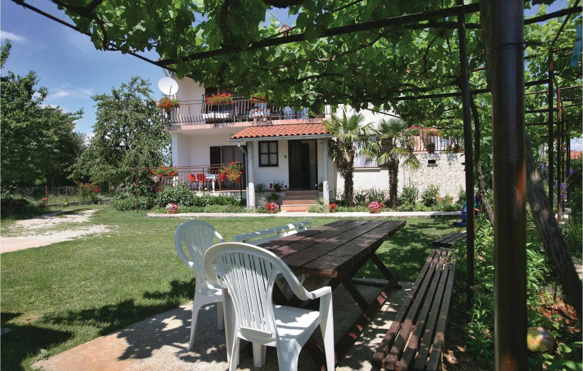 Awesome Apartment In Labin With Wifi Rasa Екстер'єр фото